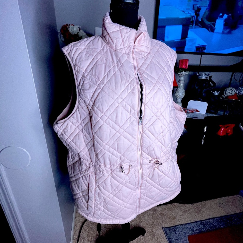 #261.  puffer vest #261